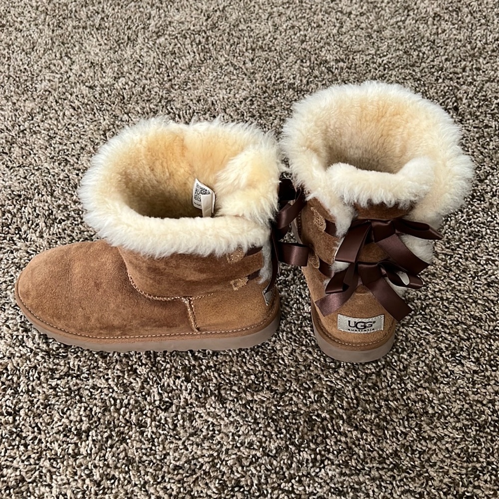 Bailey Bow Ugg Boots 🎀🎀